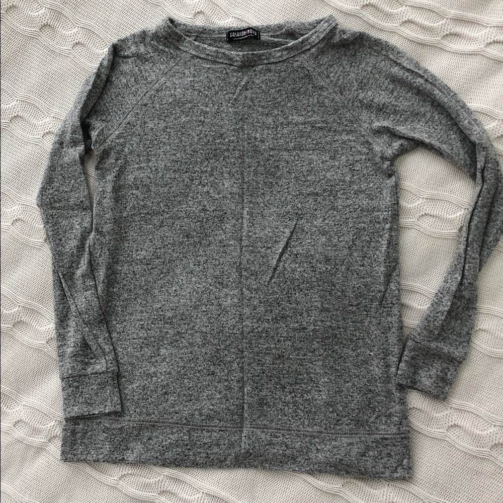 Basic Grey Long Sleeve Tee